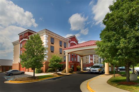 Comfort Suites Dulles Airport | Chantilly, VA