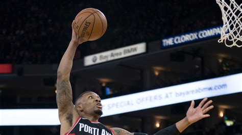 NBA Dunk of the Week: Damian Lillard Is the Daniel Day-Lewis of Dunking