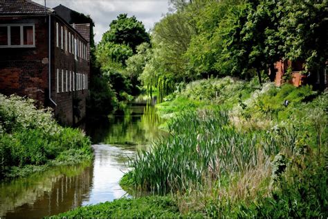 Lincolnshire Cam: Louth Canal & Riverhead Walk.