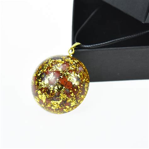 Beautiful Orgone Necklace with Natural Stone - Orgone Pyramids