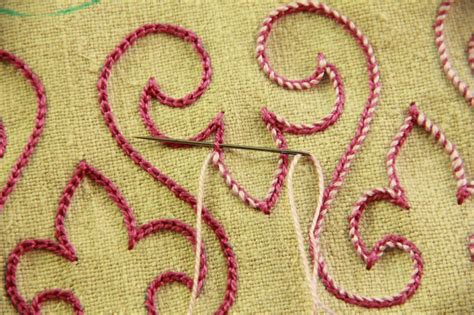 Pin by skaizag on Тамбурная вышивка | Embroidery techniques, Medieval ...