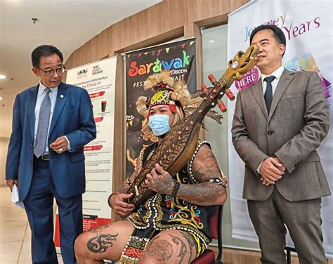 Sape gains global fame, thanks to Rainforest festival | The Star