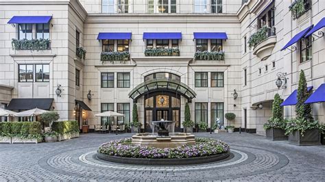 The Most Luxurious Hotels in Illinois