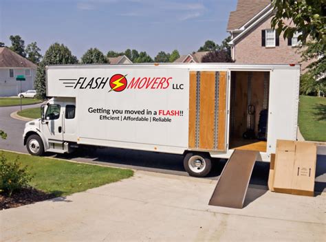 Truck - Flash Movers