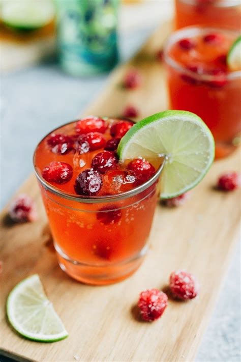 Sparkling Vodka Cranberry with Lime | Eating Bird Food