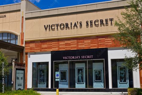 Victoria's Secret Retail Mall Location. Victoria's Secret is the ...