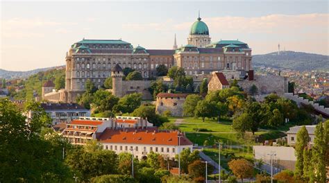 Budai var à : Budapest | Expedia