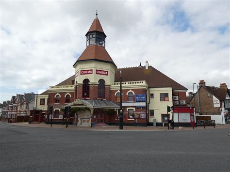 Bognor Regis Picturedrome | Bognor Picturedrome in Canada Gr… | Flickr