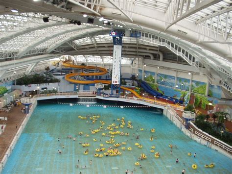 Waterpark, West Edmonton Mall, Edmonton Alberta Canada. | Indoor ...