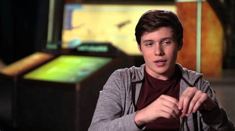 Jurassic World "Zach" Official Movie Interview - Nick Robinson - YouTube