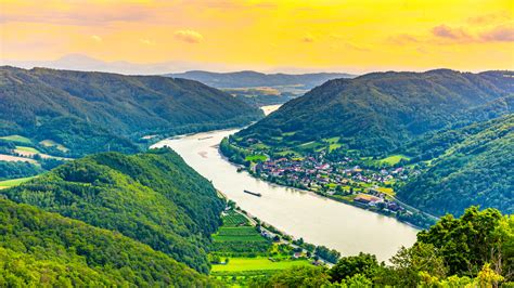 9 Majestic Facts About the Danube River - Facts.net