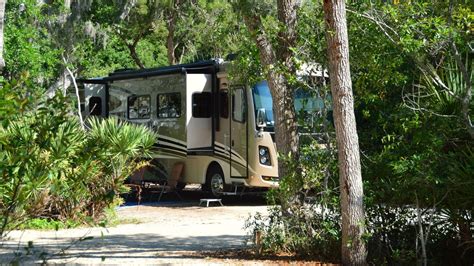 8 Florida RV Parks That Will Make You Love Long-Term RVing