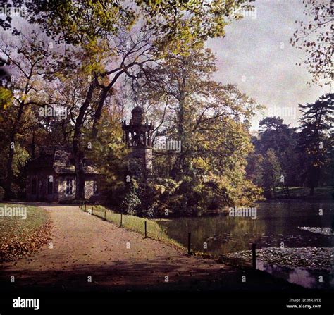 Autochrome process hi-res stock photography and images - Alamy