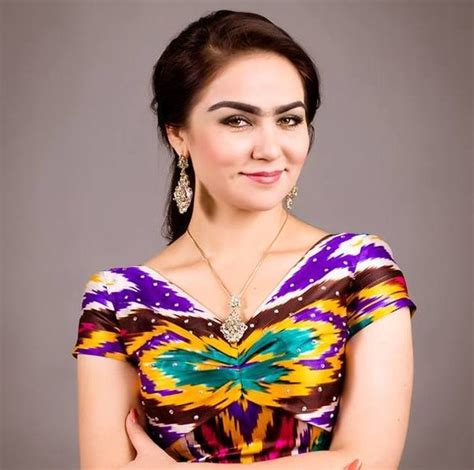 Nigina Amonkulova (Tajik folk music singer) ~ Tajikistan My Passion