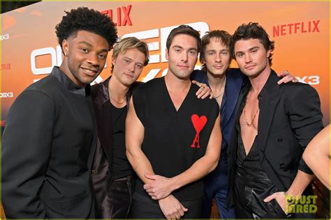 'Outer Banks' Cast Dresses Up for Season 3 Premiere of Netflix Hit ...