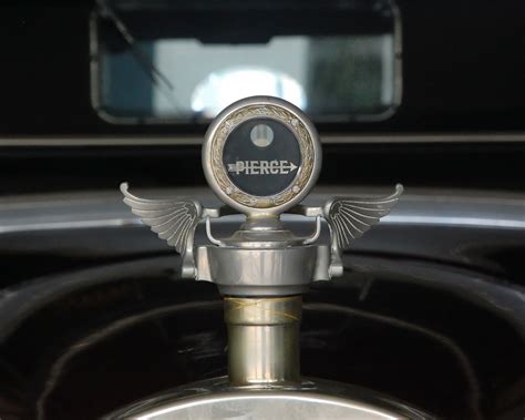 File:Pierce-Arrow Hood Ornament.jpg - Wikipedia, the free encyclopedia