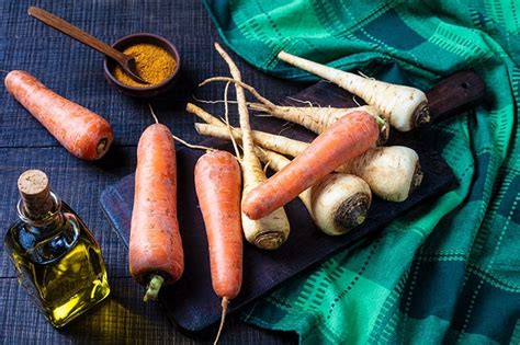 Roasted Parsnips & Carrots - The Kitchen Magpie