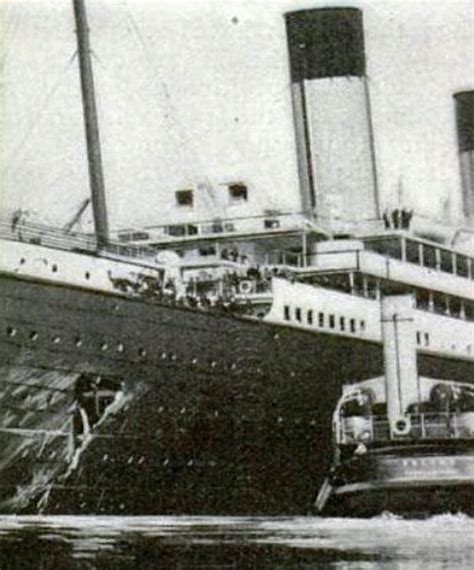 RMS Olympic after her collision with HMS Hawke. | Titanic, Navio, Teoria