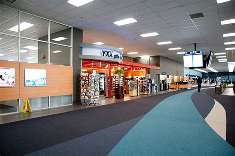 Abbotsford International Airport, British Columbia (YXX/CYXX) - Airport ...