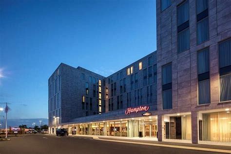 HAMPTON BY HILTON LONDON STANSTED AIRPORT $114 ($̶1̶3̶9̶) - Updated ...