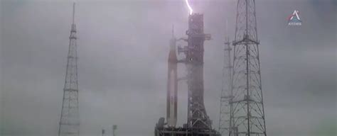 Lightning strikes NASA’s mega-rocket launchpad in dramatic footage ...