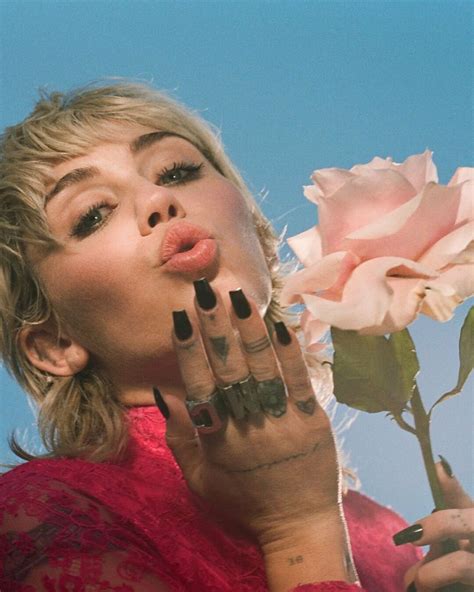 MILEY CYRUS for Gucci Flora Gorgeous Gardenia 2021 Campaign – HawtCelebs