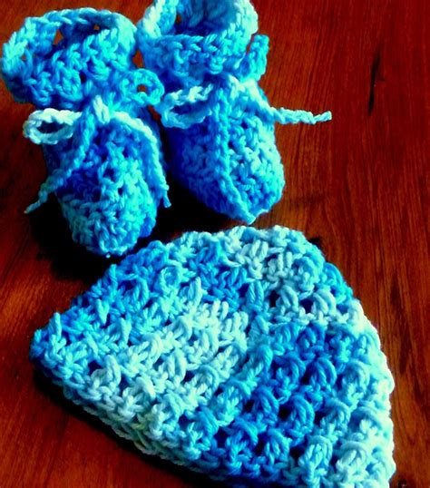 122 best Preemie Booties images on Pinterest | Preemies, Free crochet ...