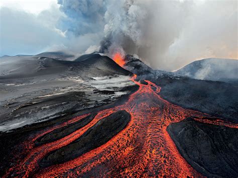 Volcano Hiking in Russia’s Kamchatka Peninsula l Photographer: Sergey ...