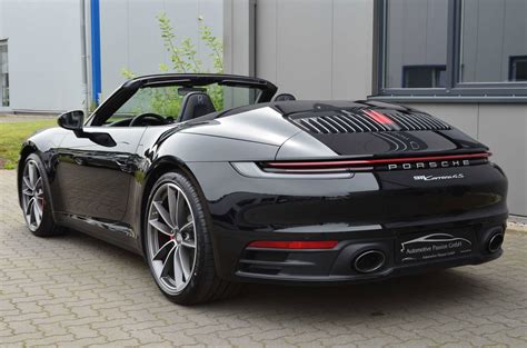 Porsche 992 Carrera 4S 2019 - elferspot.com - Marketplace for Porsche ...