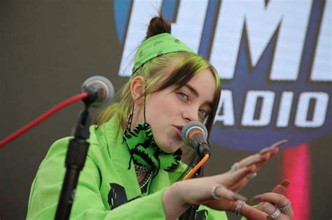 Billie Eilish Saturday Night Live Performance | FM 101.9