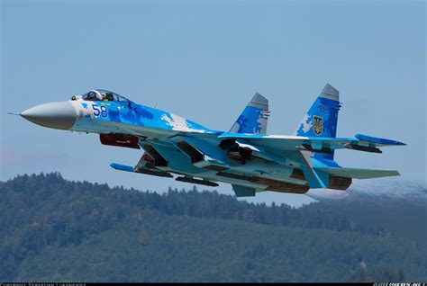 http://www.airliners.net/photo/Ukraine-Air-Force/Sukhoi-Su-27/3954669 ...