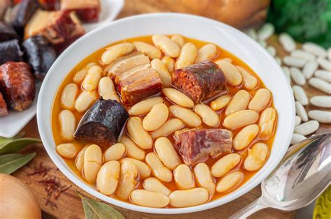 Fabada asturiana, la receta tradicional explicada paso a paso