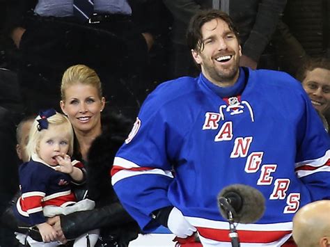 Rangers honor Henrik Lundqvist as the new franchise wins leader ...