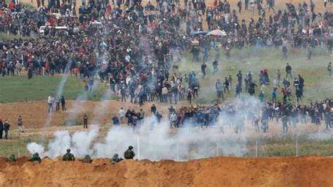 Gaza: 17 Palestinians killed in confrontations with Israeli forces | CNN