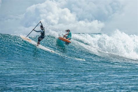 Beginner SUP Surfing Tips for Standup Paddlers in 2021