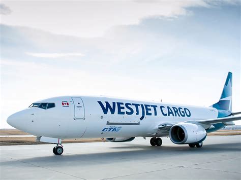 WestJet Cargo confirms the launch of four Boeing 737-800 freighters