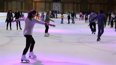 Alexandra Palace Ice Skating Rink - What's On - visitlondon.com