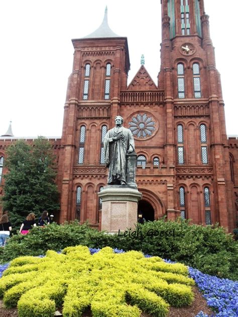 Interesting facts about the Smithsonian Castle | Things to See and Do ...