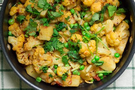 Aloo Gobi Matar Sabzi (Potato, cauliflower and pea curry)