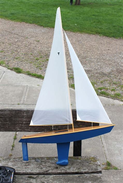 rc sailboat model sailboat