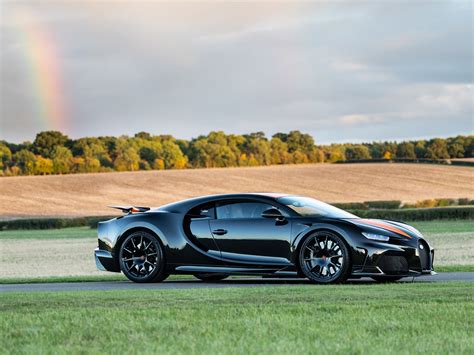 2022 Bugatti Chiron Super Sport 300+ | London 2022 | RM Sotheby's