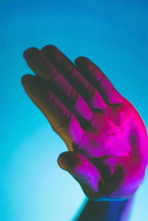 Hands Under Neon Lights (With images) | Neon lights photography, Hand ...