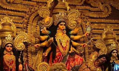 Experience the Grandeur: Durga Puja, West Bengal’s Majestic Festival ...