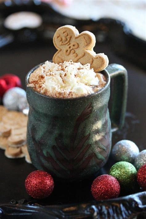 30 Festive Christmas Hot Drinks | Decor Dolphin | Gingerbread hot cocoa ...