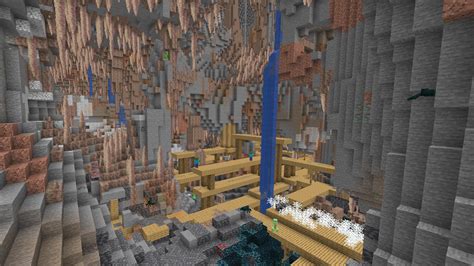 Minecraft Dripstone Cave guide