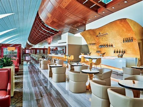 Emirates Opens Access to Premium Lounges at Dubai Airport | GTP Headlines