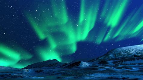 Beautiful Northern Lights Animation. Green Lights Aurora Borealis in ...