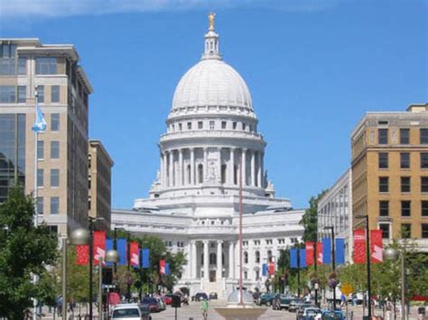 Wisconsin State Capitol | Public Buildings