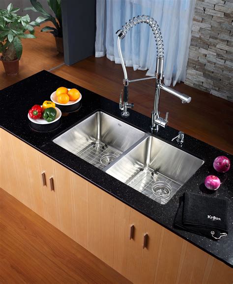 Modern Kitchen Sinks: A Guide To Finding The Perfect Focal Point For ...