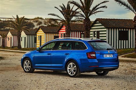 2017 Skoda Octavia Combi 4x4 Specs & Photos - autoevolution